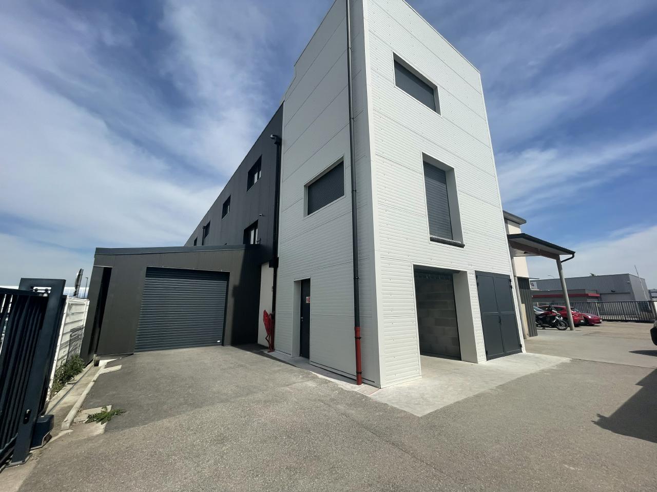 Local d'activité Chaponnay 1734m² Vente local d'activité Chaponnay Rhône OVACT2203035 0